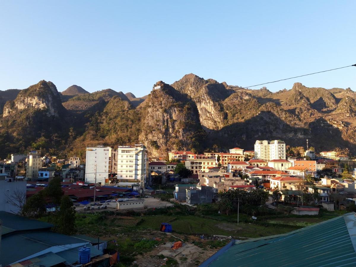 Nha Nghi T&T Hotel Dong Van  Eksteriør billede