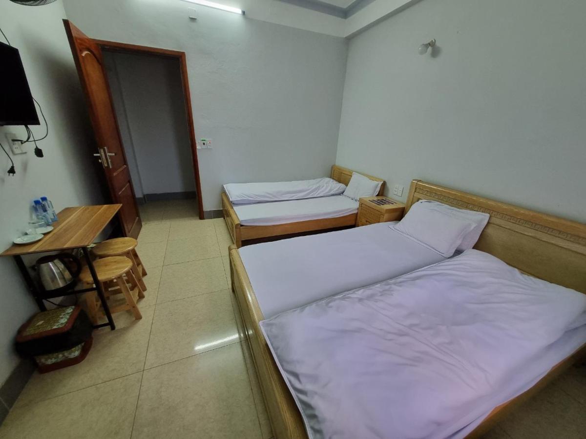 Nha Nghi T&T Hotel Dong Van  Eksteriør billede