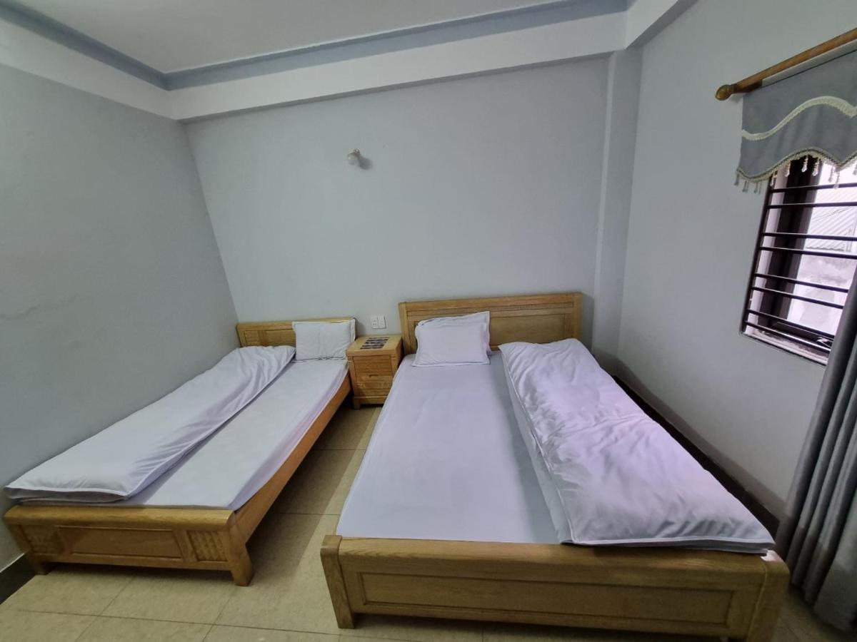 Nha Nghi T&T Hotel Dong Van  Eksteriør billede