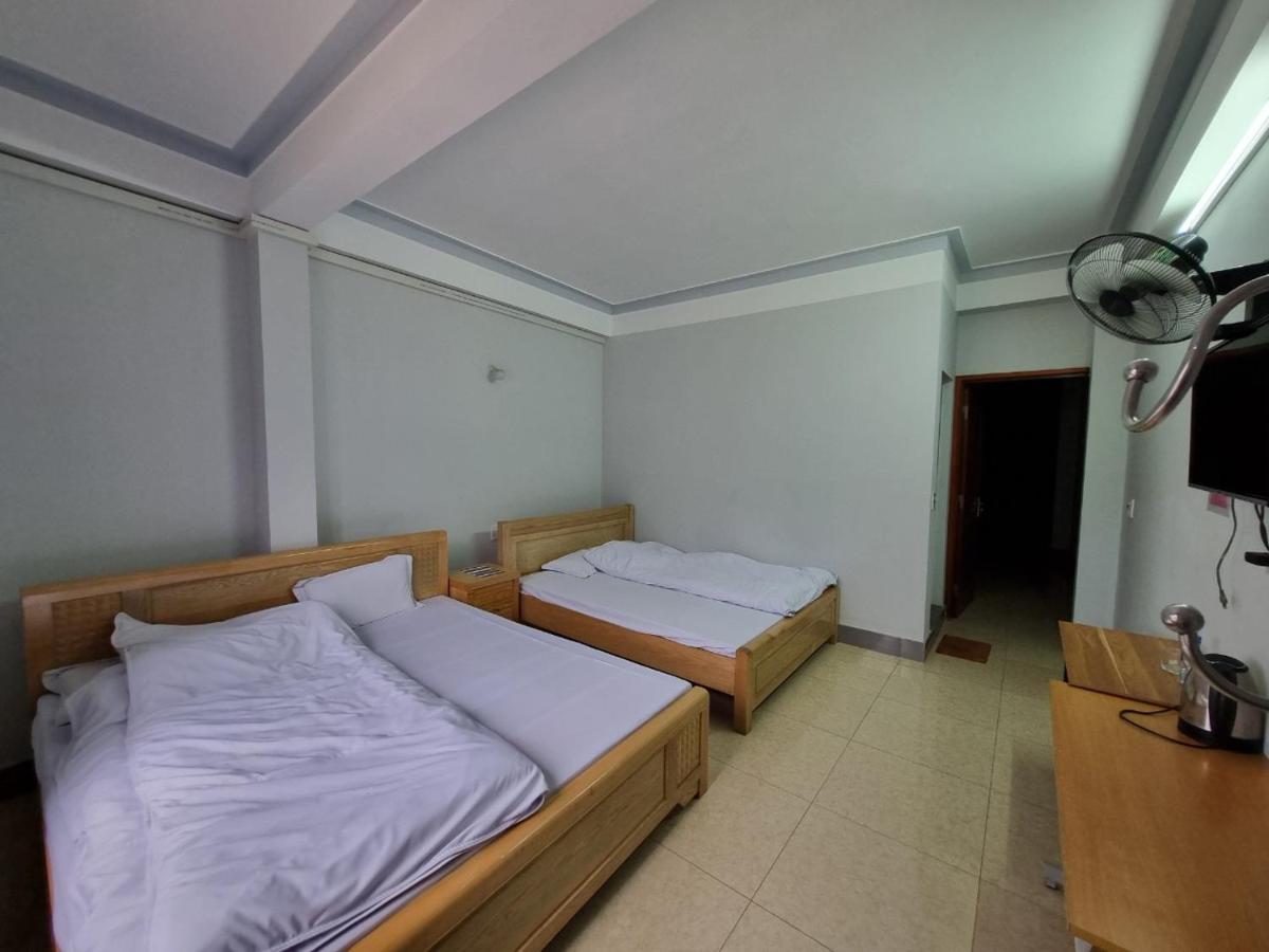 Nha Nghi T&T Hotel Dong Van  Eksteriør billede